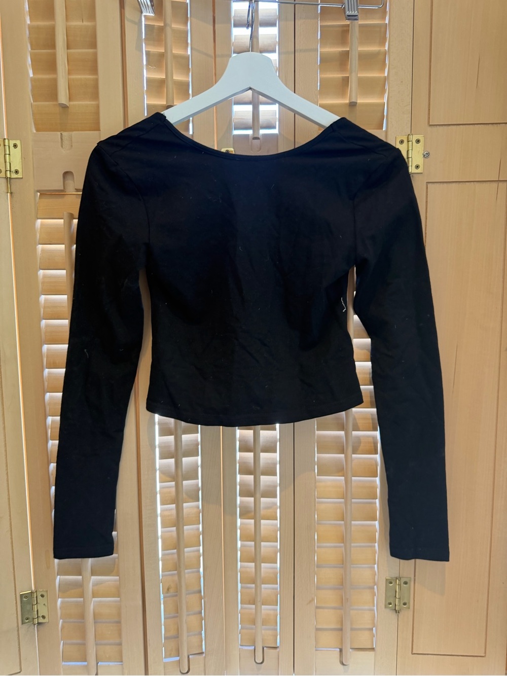 Edikted Backless Long Sleeve Top in Black